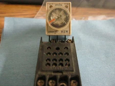 Lot of Omron Type: H3Y-4 Timer with Bas0.  Qty. 3. Only One Pictured