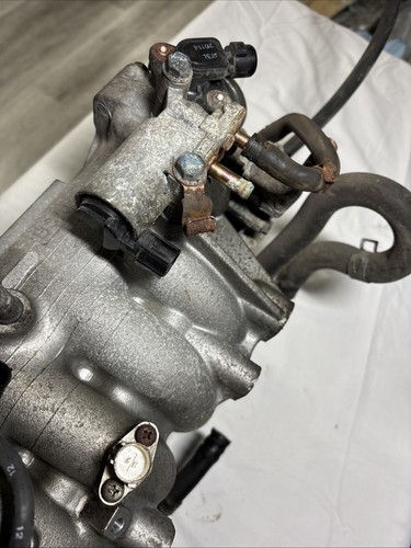 92-95 HONDA CIVIC OEM D15B7 INTAKE MANIFOLD COMPLETE INTAKE MANIFOLD - Picture 7 of 13