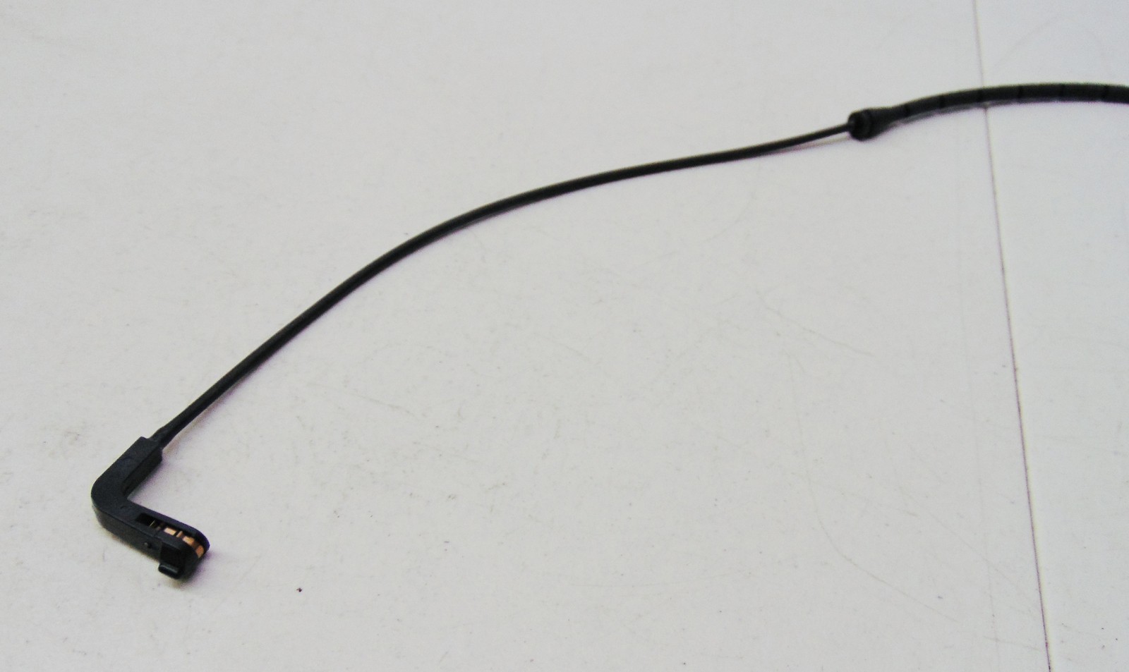 ROLLS-ROYCE PHANTOM FRONT BRAKE PAD WEAR SENSOR OEM # 34-35-6-779-247
