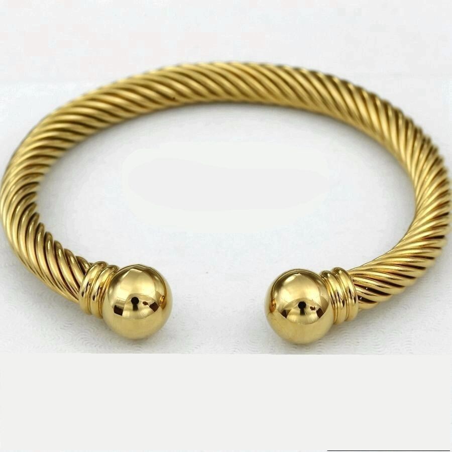 Mens Sculpted Cable Cuff Bracelet In 18K Yellow Gold, 7mm | David