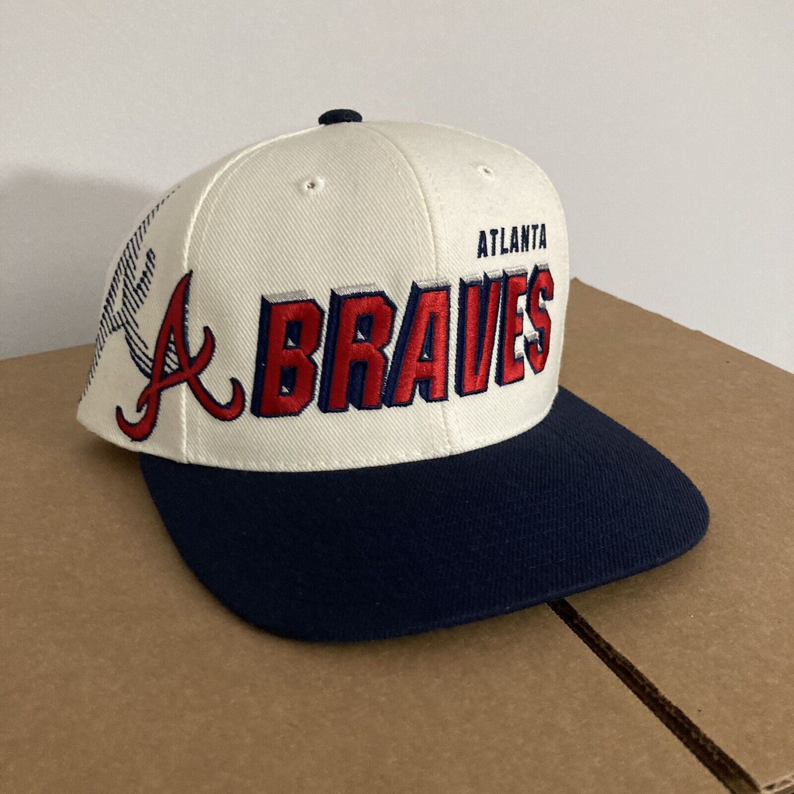 retro braves hat