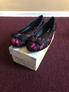 pink lace flats