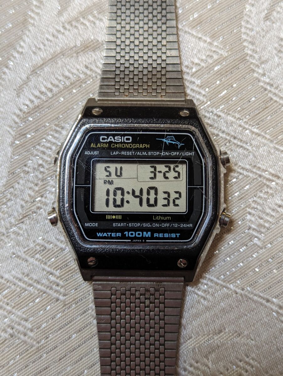 Casio W-450 Vintage Marlin Digital Watch Stainless Steel Casio W-450 Vintage Marlin Digital Watch Stainless Steel