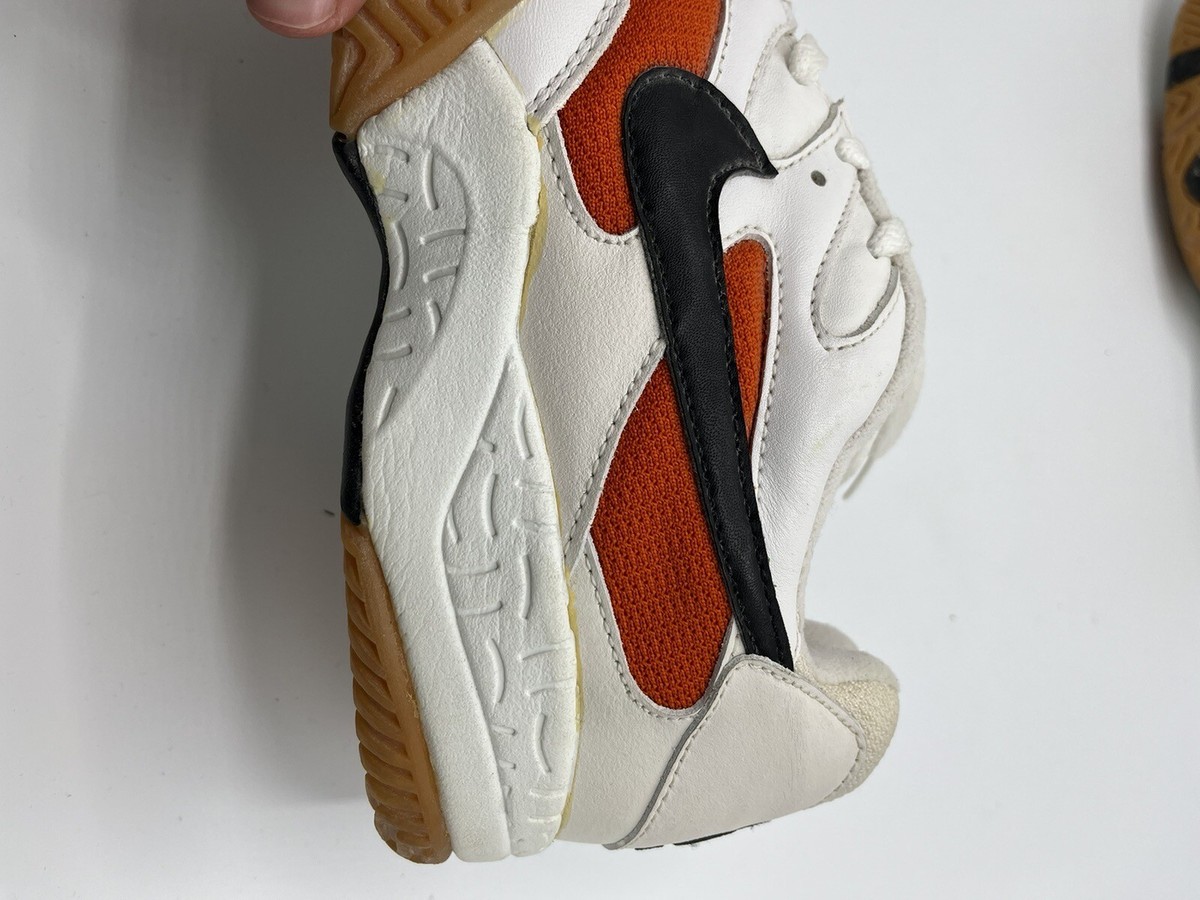 Vintage Nike Volleyball Sneakers Shoes Rare Preowned Wmn Sz 13 Men