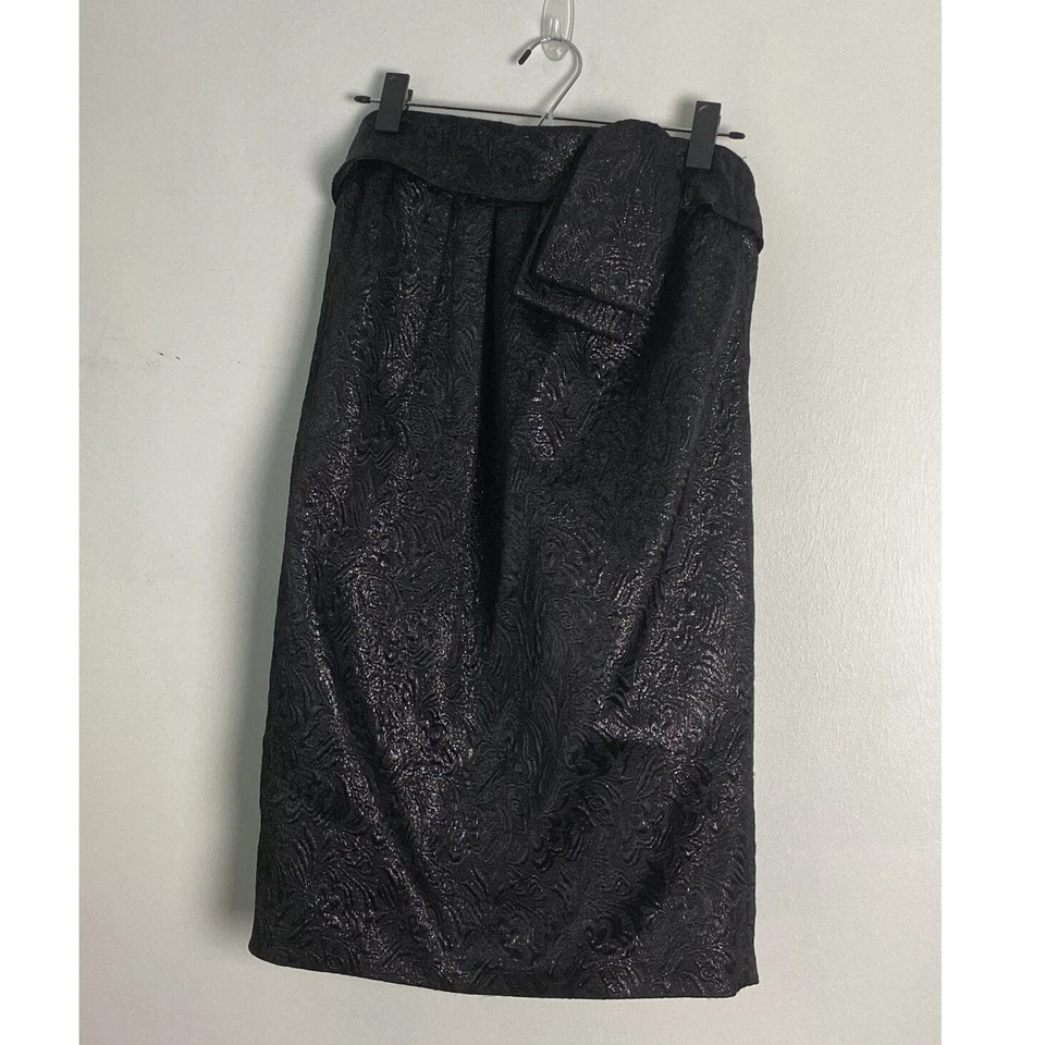 Mini Vestido CYNTHIA Cynthia Steffe Para Mujer Negro Brocado Sin Tirantes Talla 2 Foto 2 de 4