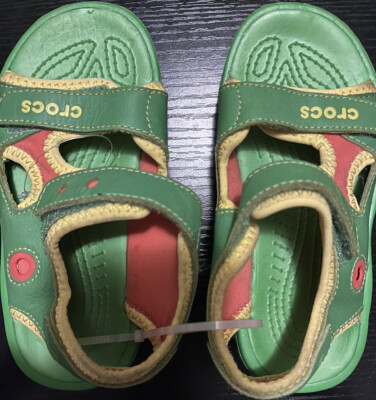 Unisex Green Adorable Crocs Open Toe Sandal Shoes￼