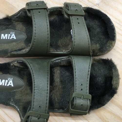 Mia Sandals Womens 7 Slip On Slides Olive Casual Open Toe Buckle Strap Faux Fur - Picture 6 of 17