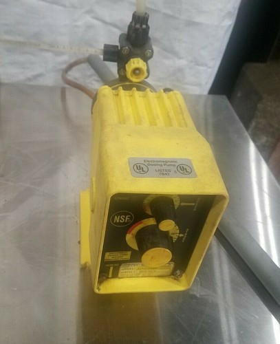 LMI Milton Roy Modell A161 168S Dosierpumpe - Bild 1 von 9