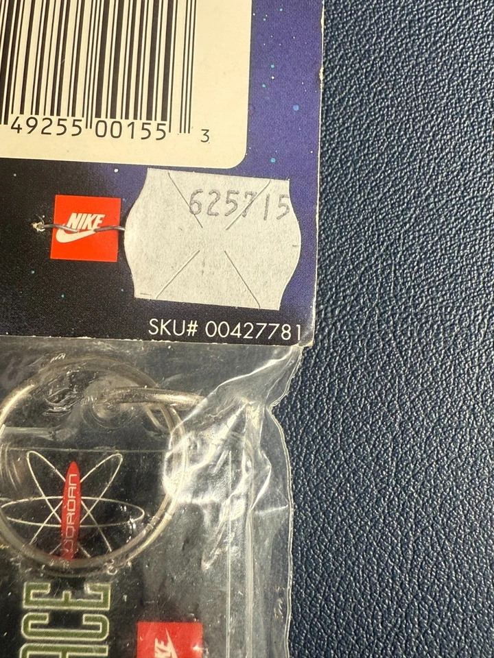 1993 Nike Майкл Джордан аэрокосмический брелок 🔥РЕДКАЯ ВИНТАЖНАЯ ОРИГИНАЛЬНАЯ УПАКОВКА 🔥 - Изображение 4 из 4