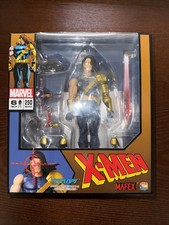 MAFEX No. 250 Marvel Cyclops X-Men  Age of Apocalypse  US SELLER