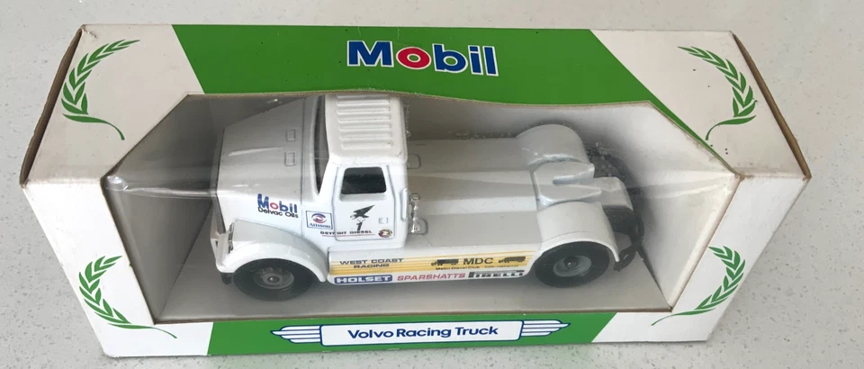 Corgi "Volvo Racing Truck" Edición Móvil - Escala 1:43 Fecha 1989 Estado A+ Foto 4 de 4