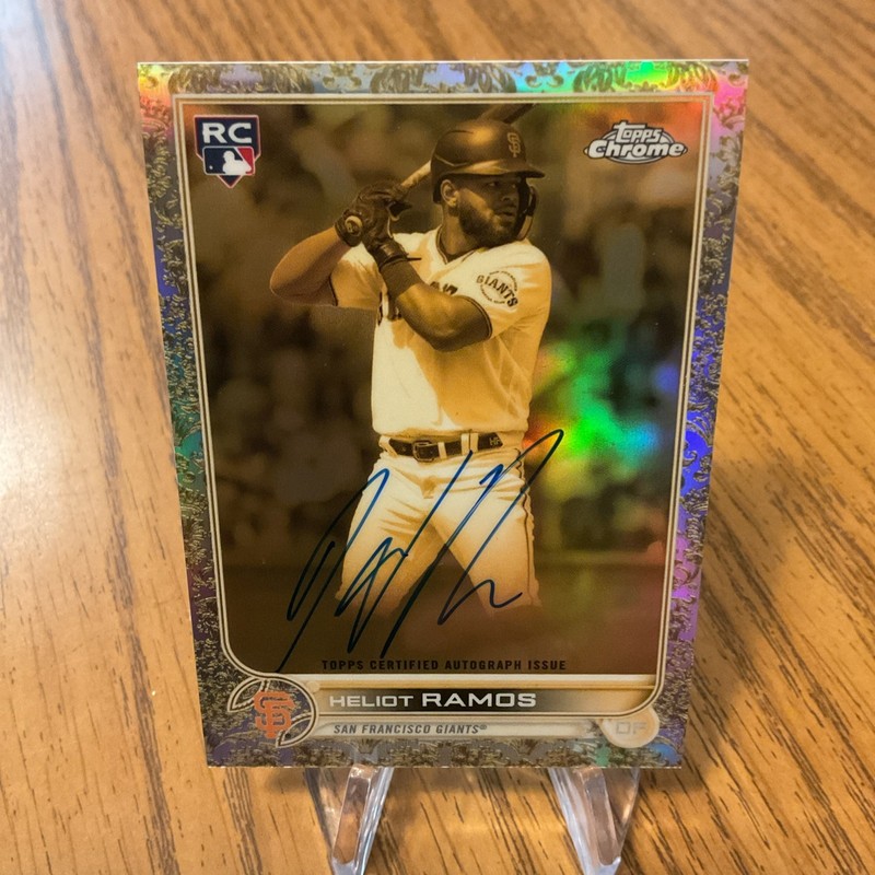 2022 Topps Chrome Gilded Heliot Ramos Gold Rookie Auto 78/199 #CGA-HR
