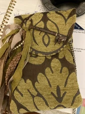 Gypsy South Atlanta Boho Crossbody Carpetbag Purse Small Key Tassle