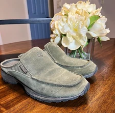 Timberland Smart Comfort System Green Suede Mule Clog Shoes Size 7.5
