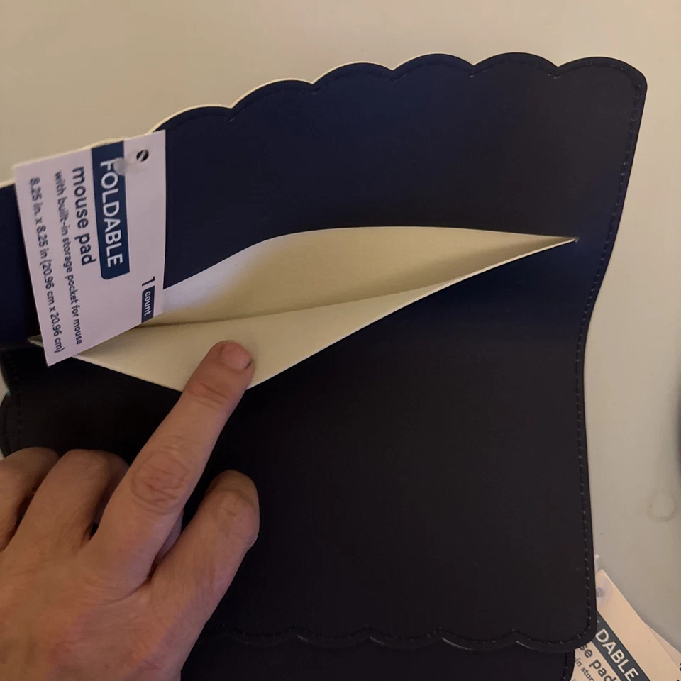 10 NEW Target Bullseye Playground Foldable Mouse Pads With Pocket, Cricut vinyl - Image 3 of 4