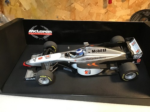 Minichamps 1/18 McLaren Mercedes MP 4/12 M. Hakkinen 530971809 - Picture 2 of 7
