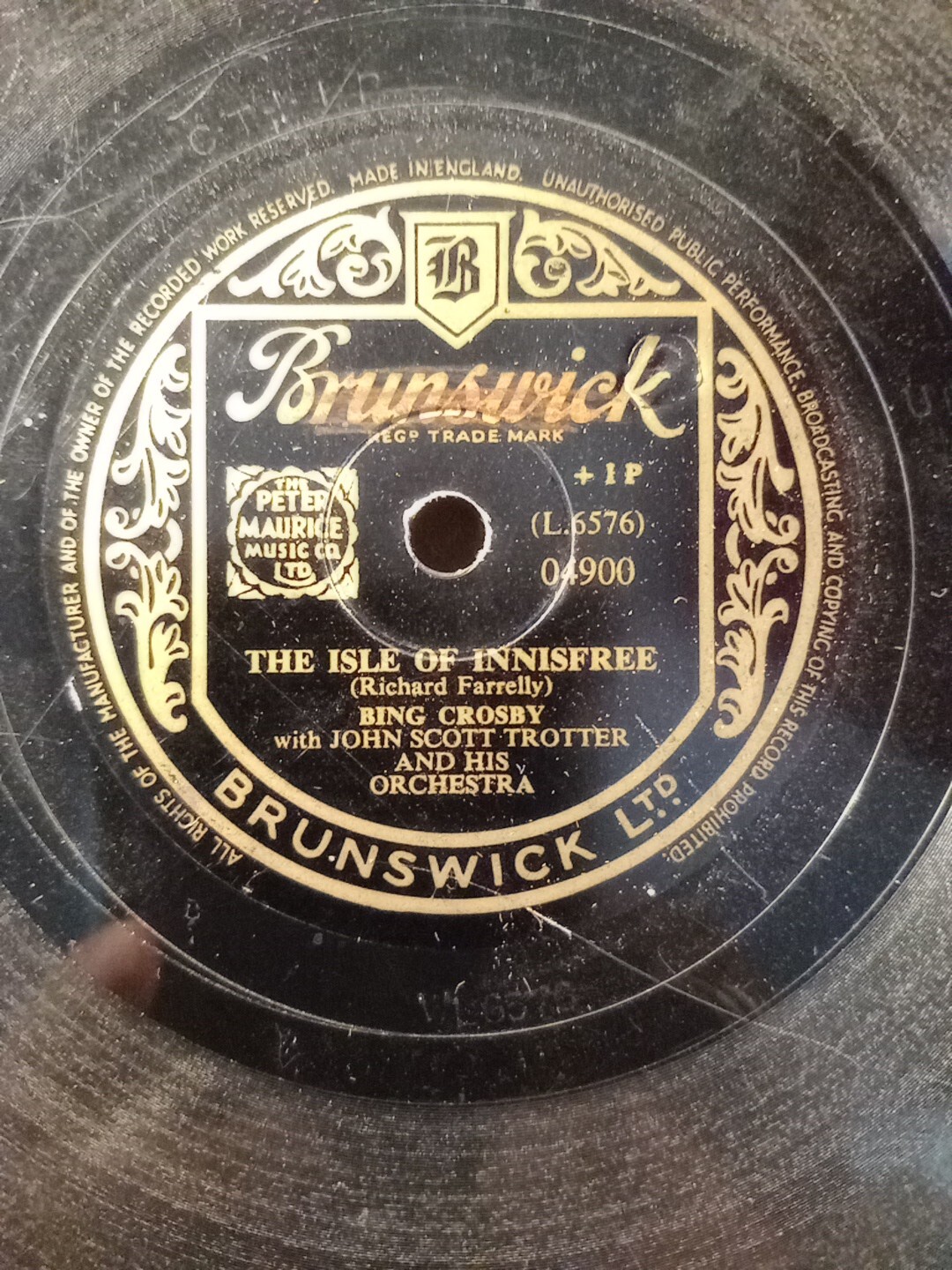 Bing Crosby ‎– The Isle Of Innisfree - Brunswick 04900 UK - 78rpm Shellac 10"
