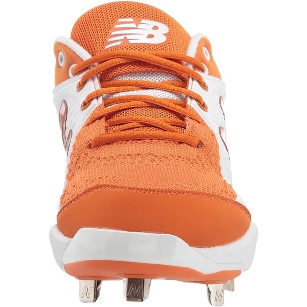 New balance sales cleats orange