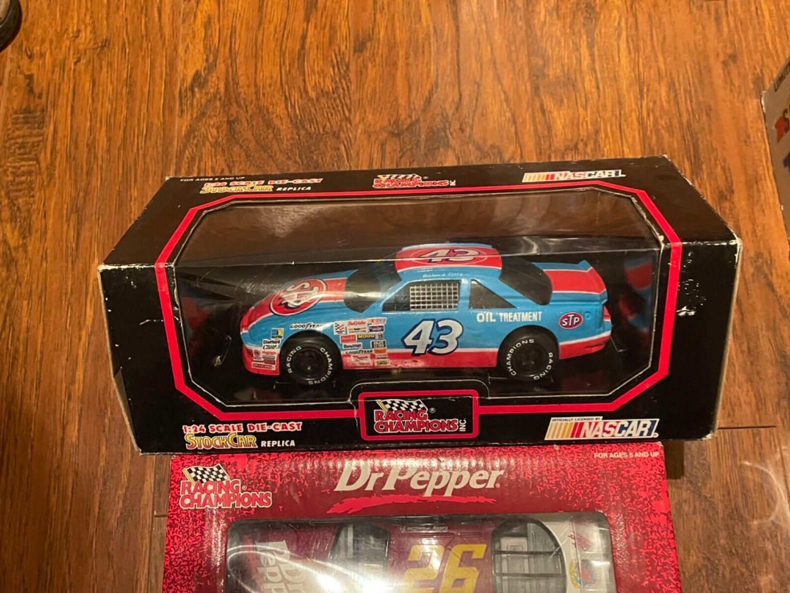Picture 4 of 10