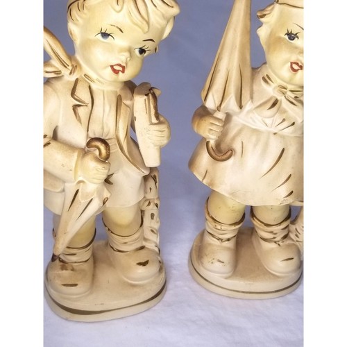 Enesco Figurines Boy Girl Yellow Umbrellas 7.75" Japan Set of 2 Vintage - Picture 4 of 9