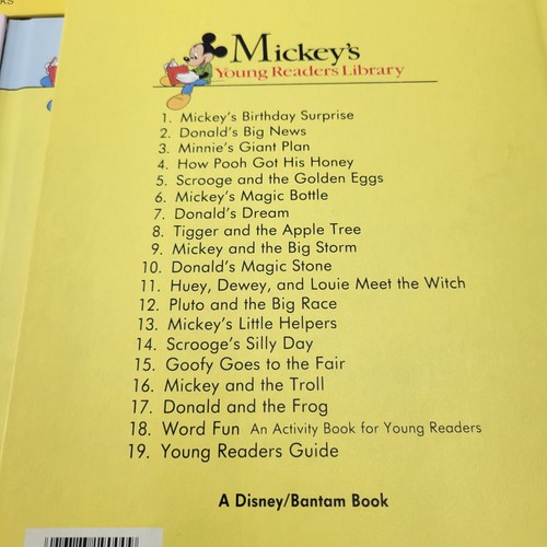 Lot of 11 Mickey's Young Readers Library Hardcover Books 1-8, 17, 18, 19 MINT - Foto 6 di 13