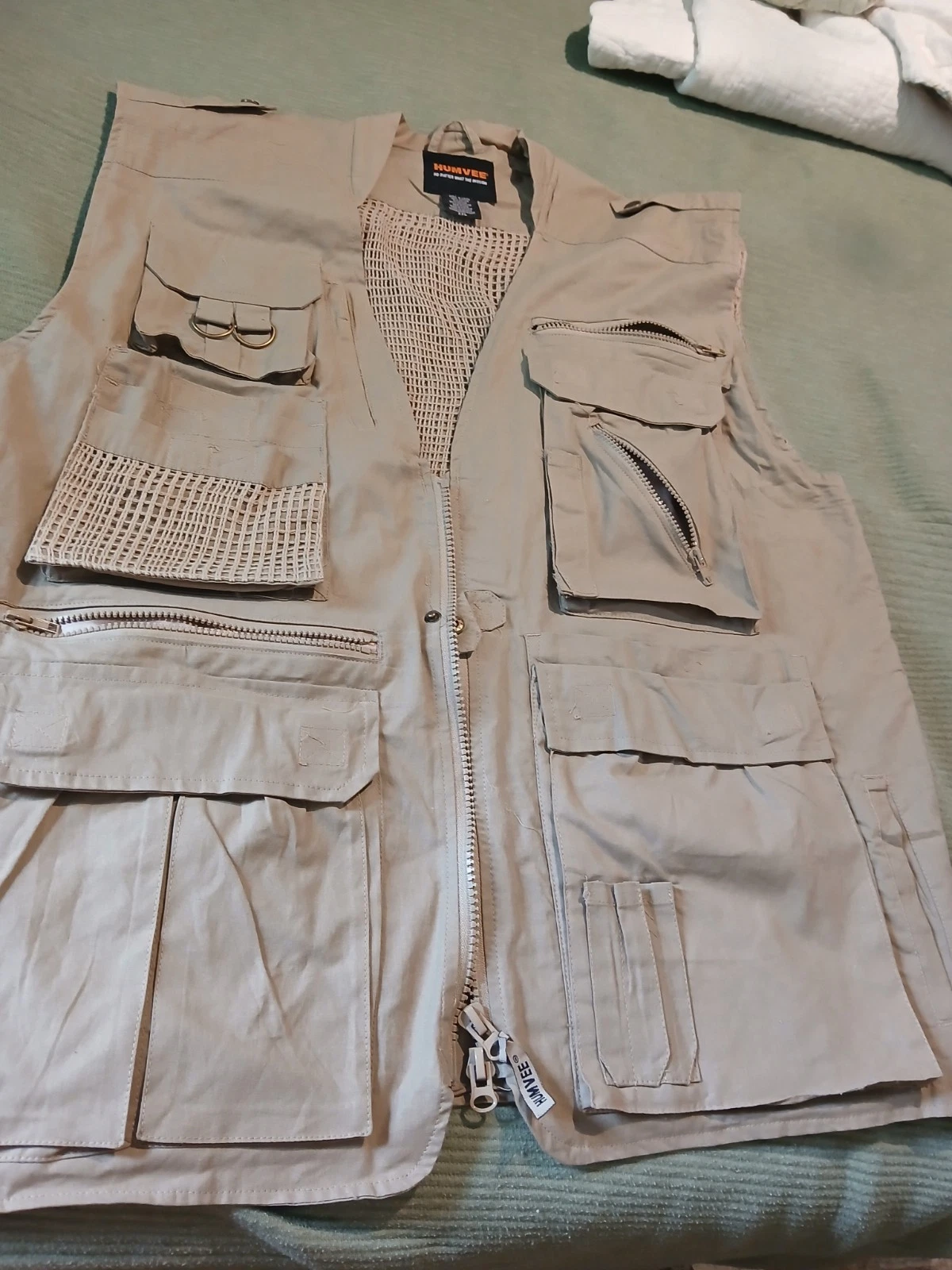 Humvee By Camp Co Safari Photo Vest ( XX Large ) Khaki - used- Looks New..