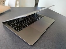 Apple MacBook Air Late 2020 with Apple M1 Chip Space Gray