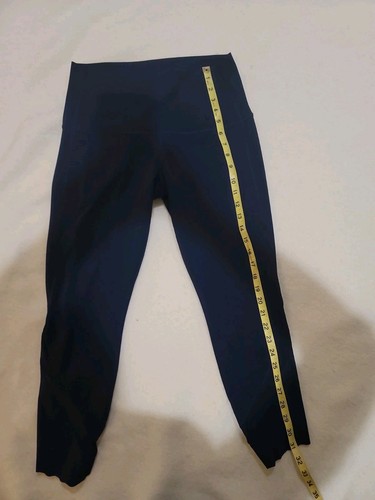 Lululemon Wunder kurze Legging mit Jakobsmuschel marineblau Damengröße 10 - Bild 11 von 13