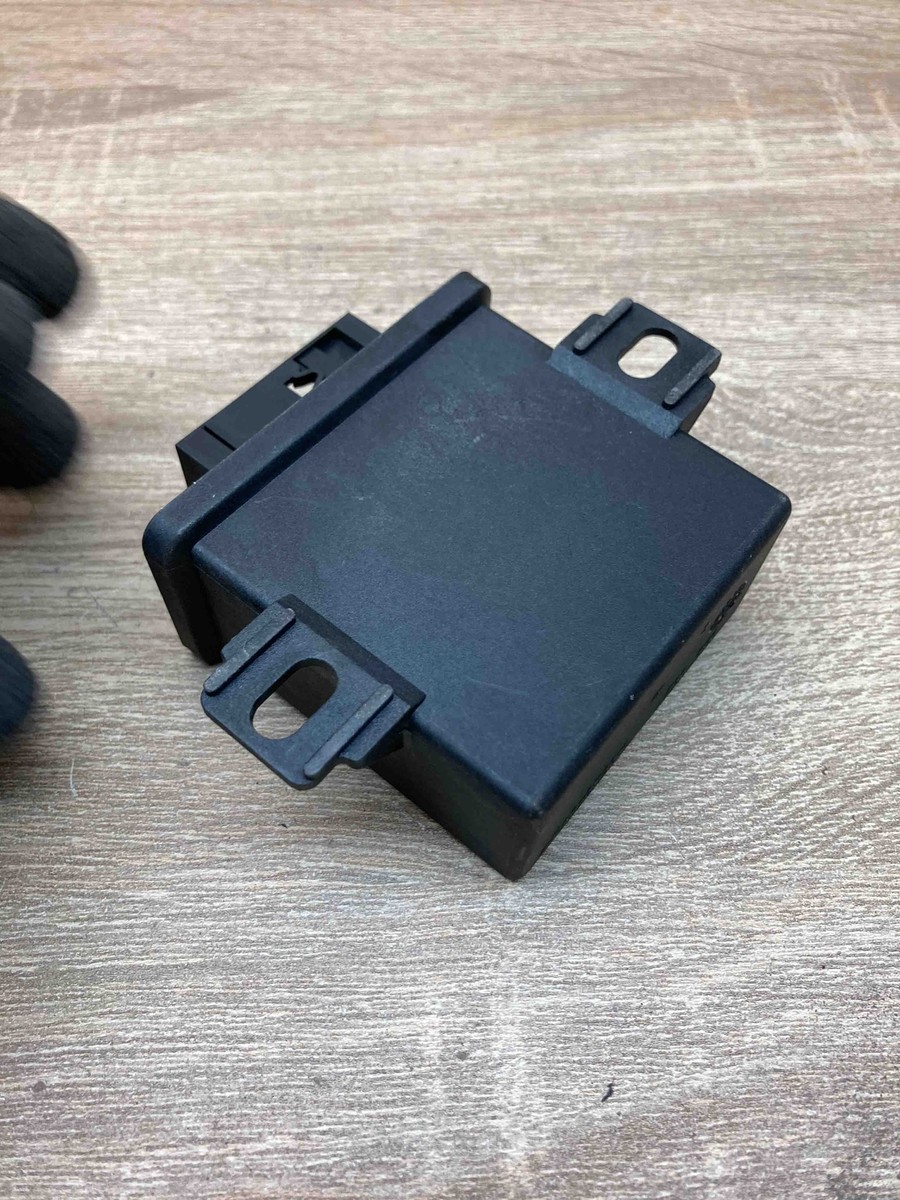 1T0907357 5LA008379 Main Hella Volkswagen Audi Seat Skoda Hell 
