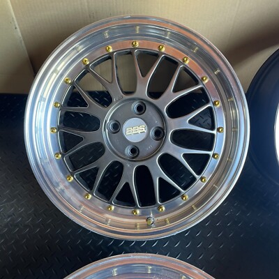 BBS LM 2pcs:17x8.03+38 approx 2pcs:17x8.11+34 approx 4x100 LM242