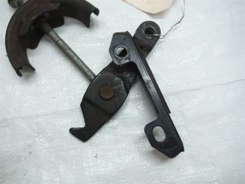 1998 LEXUS LS400 EMERGENCY PARKING BRAKE E-BRAKE ADJUSTER OEM 1998-2000 - Picture 3 of 9