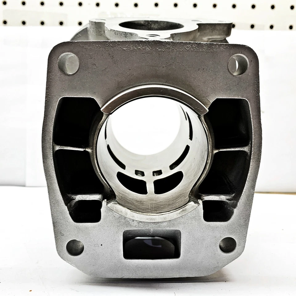 Cilindro ventilador de borde Polaris 440 XCF SP 1999-2001 3086974 STD EC45PM 2 enchapado nuevo Foto 4 de 4