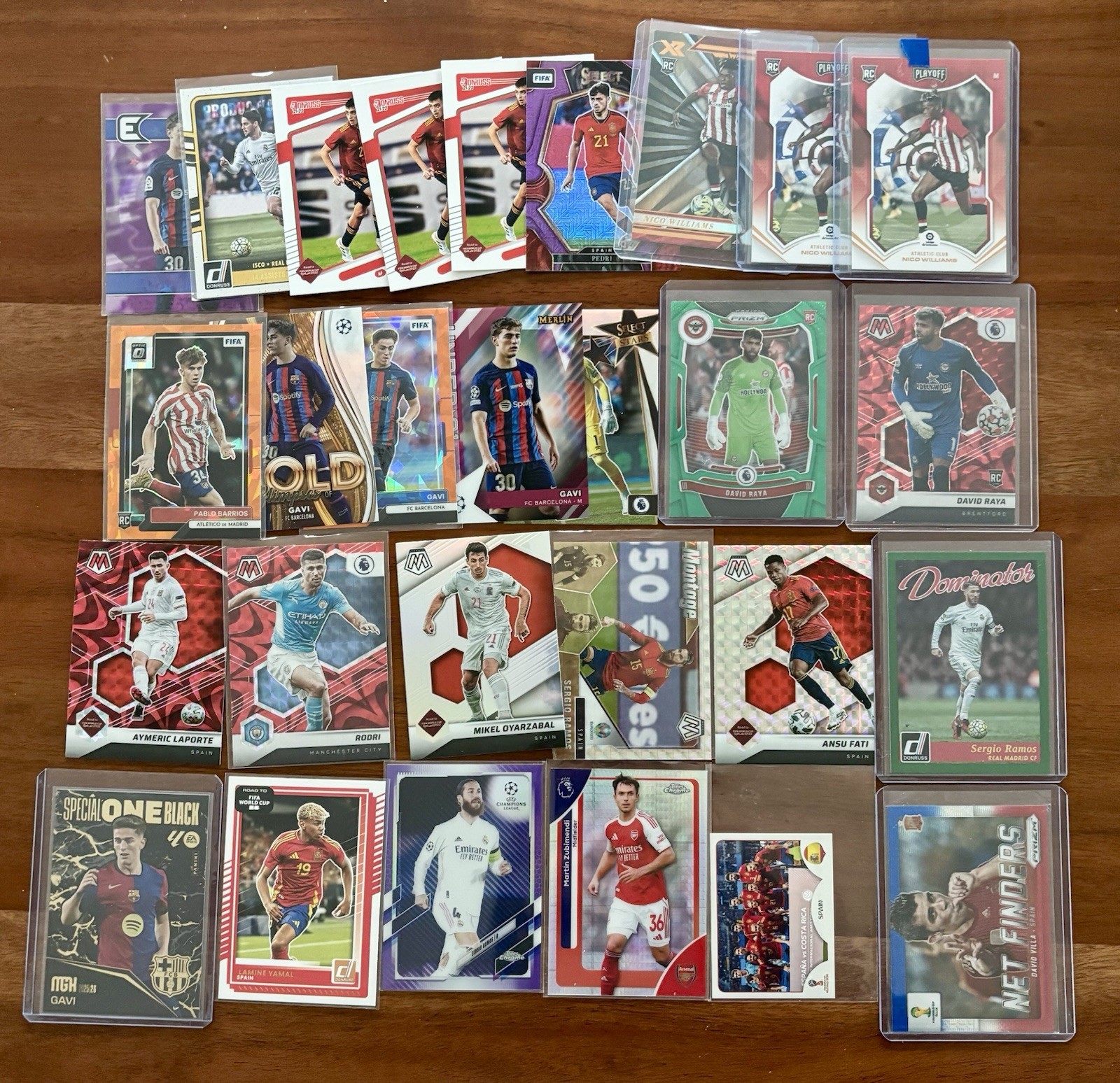Haaland, Saka, Mbappe, Victor Munoz + More - Huge Lot Rookies Parallels Base view 13