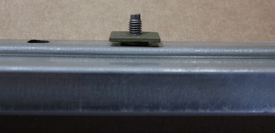 Riel de puerta corredera lateral izquierda Mercury Villager 99-02 XF5Z1225007CA FORD NOS OEM Foto 4 de 4