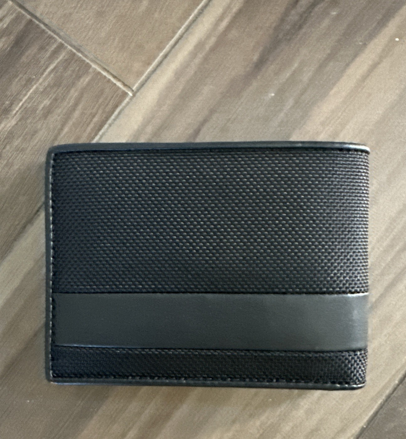 Tumi Alpha Double Billfold Wallet in Black image 3