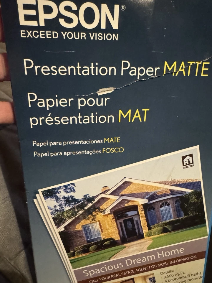 Epson Presentation Paper MATTE S041062 - 27 lbs. 8-1/2 x 11 Pack of 100 White - Image 3 of 4