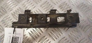 VW PASSAT B7 ALLTRACK 365 Stoßstangenhalter vorne rechts 3C0807184 31584853