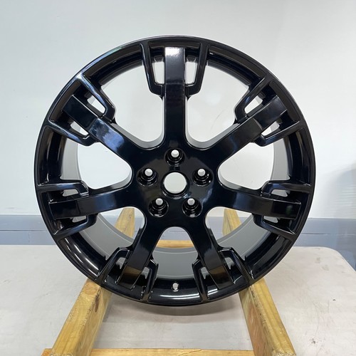 Maserati GranTurismo Front Wheel Black P/N 238208 Photo - $325