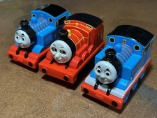  3 Thomas The Train  James 2004  2009 Pull Back  Go Engines Mattel