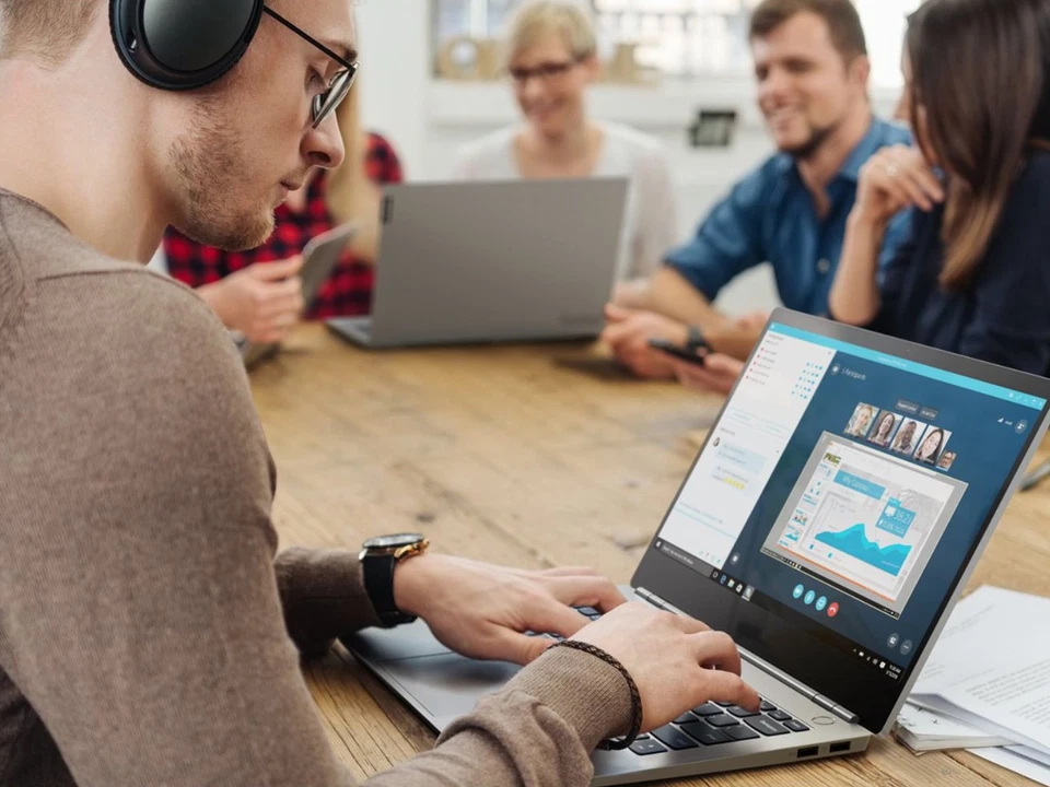 Lenovo ThinkBook 14s,FHD, i5-8265U, 8GB RAM, 128GB SSD,Radeon 540X, Win10 Pro - Image 4 of 4