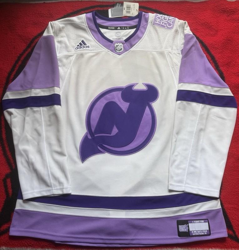NJ NEW JERSEY DEVILS  AUTHENTIC ADIDAS HOCKEY FIGHTS CANCER NWT 54 BLANK NHL