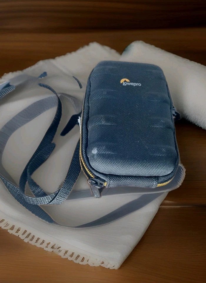 LowerPro 4» жесткий чехол для камеры. Камера не входит в комплект. - Изображение 3 из 4