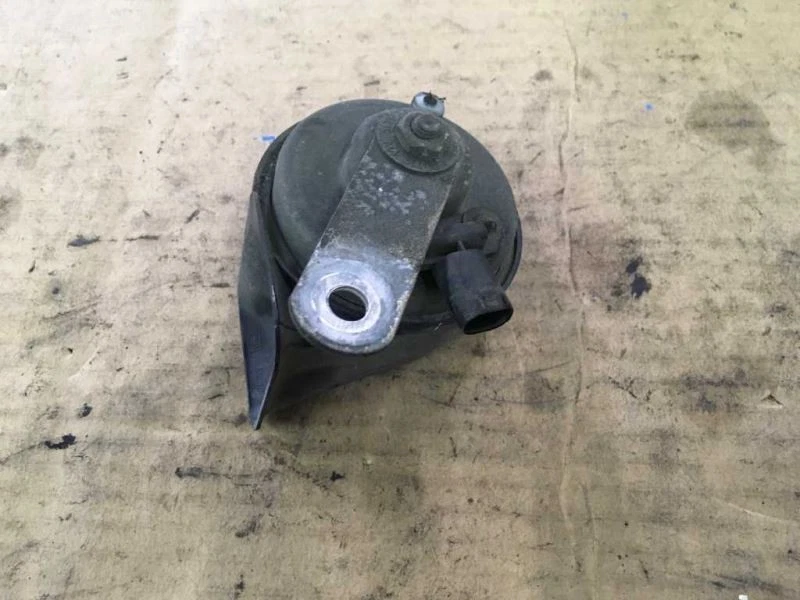 97 98 99 00 01 02 03 BMW 525I 528I 530I 540I BOCINA HIGH NOTE Foto 4 de 4