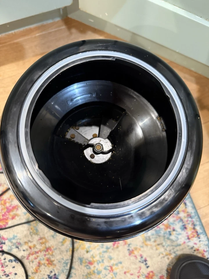 Alimentador automático para mascotas PETLIBRO Granary, 3L, negro Foto 3 de 4