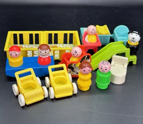 Vintage 1970s Fisher Price Little People Play Family Nursery Set Daycare TWINS
