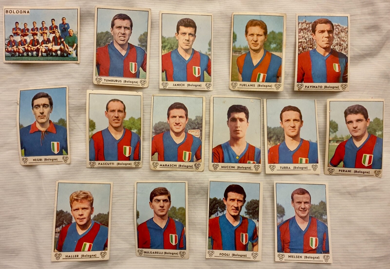 Foto 1 di 2
