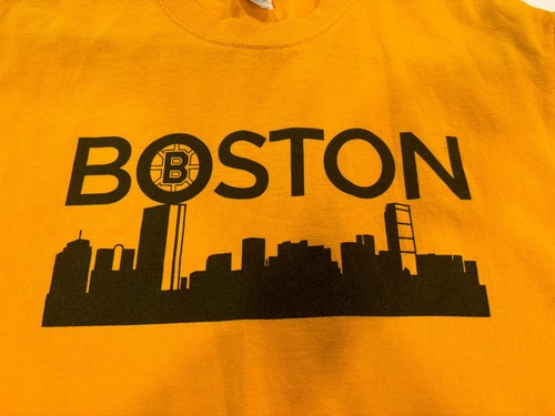 Boston Bruins Shirt Mens Size Medium Yellow Skyline Logo NHL Hockey t-shirt - Picture 5 of 7