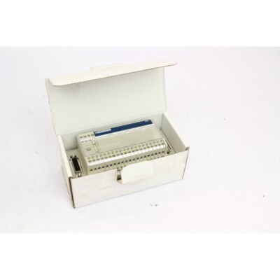 Telemecanique 054484 ABE7 CPA01 Schnittstelle Zählsockel (B1164)
