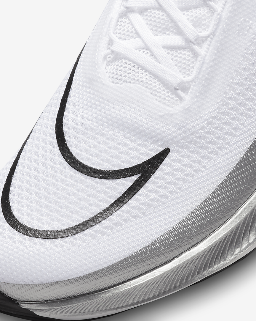 Nike ZoomX Streakfly White DJ6566-101 Size 6 - 12 Brand New Nike ZoomX Streakfly White DJ6566-101 Size 6 - 12 Brand New