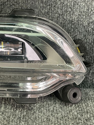 Lincoln Aviator 2020-2024 🚙 Right Fog Lamp Assembly LC5B15A254AD - Picture 7 of 24